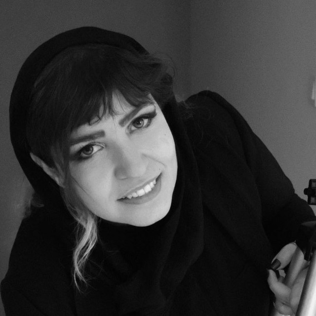 ثنا خالصی : خالق کمدا